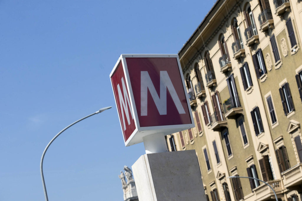metro bus traporto pubblico ponte lungo appartamento casa vacanze Roma